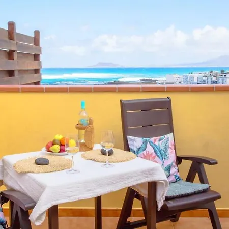 Atico De Carlo Con Vistas Al Mar Y Terraza * Corralejo