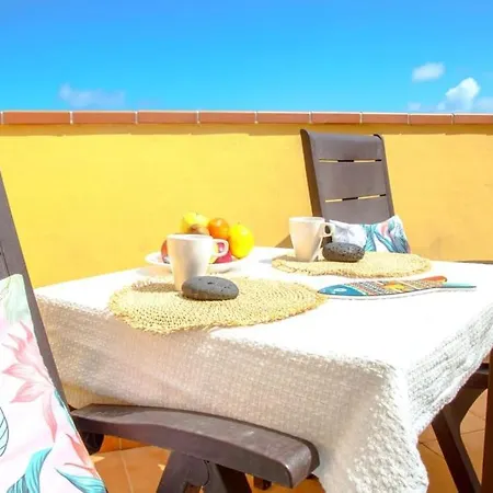 Apartament Atico De Carlo Con Vistas Al Mar Y Terraza